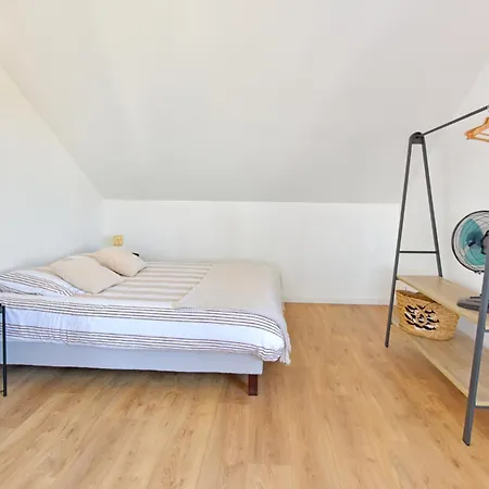 Langoustine 2 A 3p Cosy Proche Port لو كروازيك